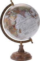 Decoratie wereldbol/globe blauw op mangohouten voet/standaard 20 x 33 cm - Wereldbal - Landen/contintenten topografie in het Engels - Woonaccessoires/woondecoraties