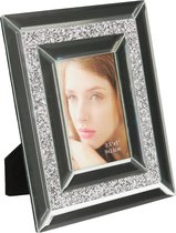 1x Witte glitter fotolijst/fotoframe 19 x 23 cm - Fotolijstjes/fotoframes - Geschikt voor fotoformaat  9 x 13 cm - Woonaccessoires/woondecoraties