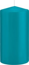 1x Turquoise blauwe cilinderkaarsen/stompkaarsen 8 x 15 cm 69 branduren - Geurloze kaarsen turkoois blauw - Woondecoraties