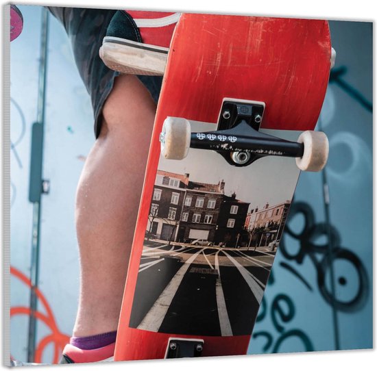 Acrylglas –Skater met Rood Skateboard-80x80 Foto op Acrylglas (Met ophang)