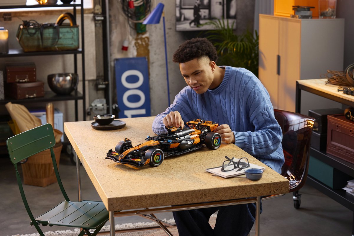 LEGO Technic McLaren MCL39 F1® Car - 42228 — afbeelding 17