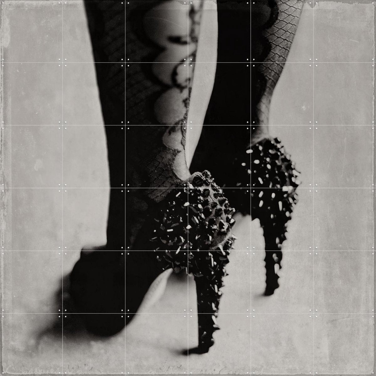 IXXI Helena, STUDIO HANNAH LEMHOLT - 120 x 120 cm - Gratis ophangtool - Grote wanddecoratie en posters - Vintage, Fotografie, Woonkamer, Slaapkamer