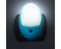 LED Stopcontact Stekker Nachtlampje - Met Lichtsensor - 240V - 6x LED (Koel Wit 6000K) - 0,5W - \~20 Lumen - Automatisch Aan/Uit - Energiezuinig - 30.000u Levensduur - Voor Slaapkamer, Gang & Kinderkamer (20281B)