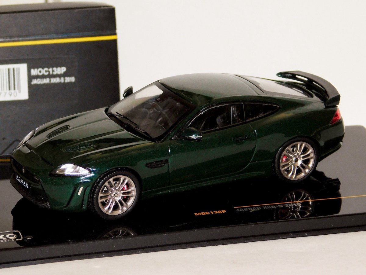 Jaguar XKR-S 2010 - 1:43 - IXO Models
