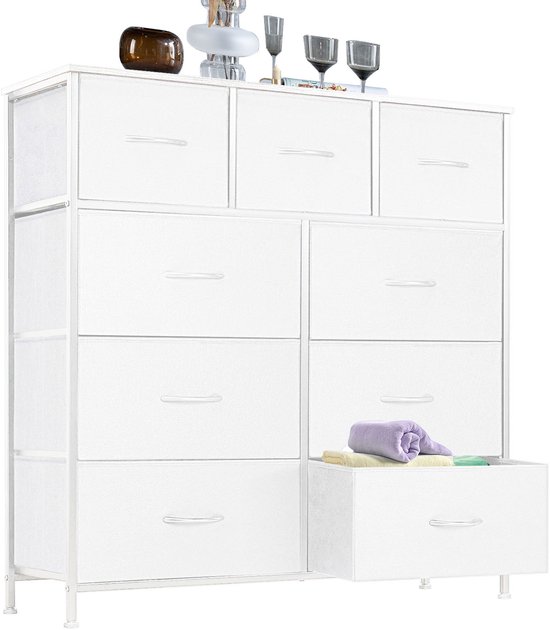 Moderne Witte Ladekast – 4 Lades met Metalen Handgrepen en Poten