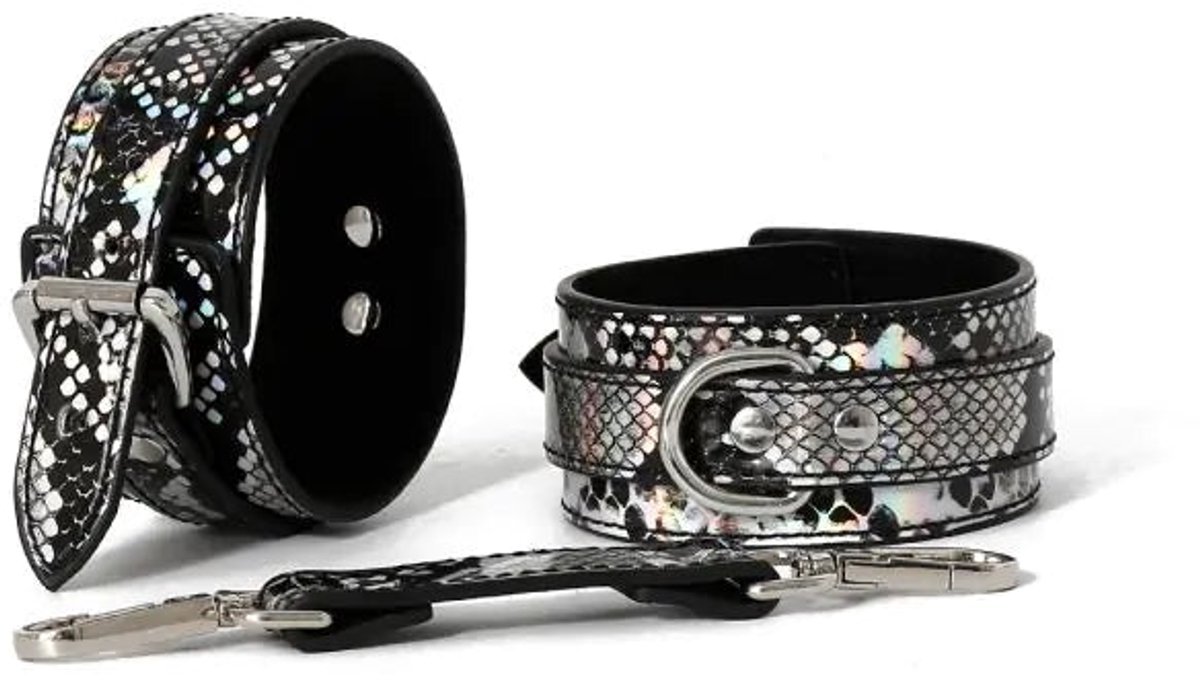 Smart Moves - Enkelboeien - PU Leer - Slangenprint Zwart/Zilver