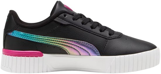 Zwarte Puma sneaker met veters, roze accenten, iriserende strepen en witte zool.
