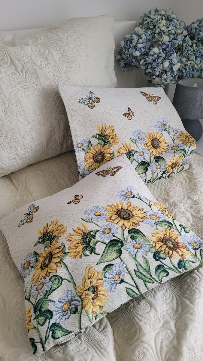 Kussenhoes Gobelinstof Sunflowers and Butterflies met rits 45*45cm