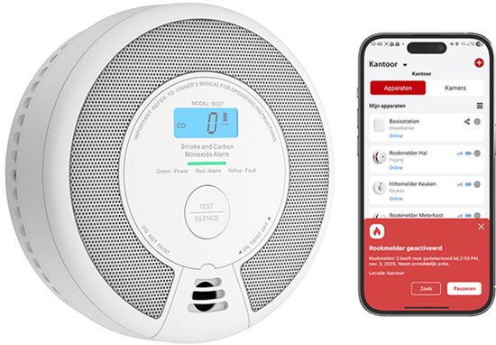 Witte rook- en koolmonoxidemelder naast een smartphone die een alarm toont.