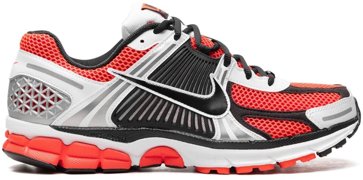 Nike Vomero 5 SE Rood