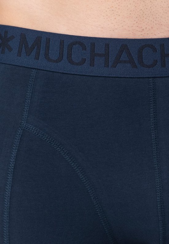 Donkerblauwe Muchachomalo boxershort met subtiele logoband en stiksels.