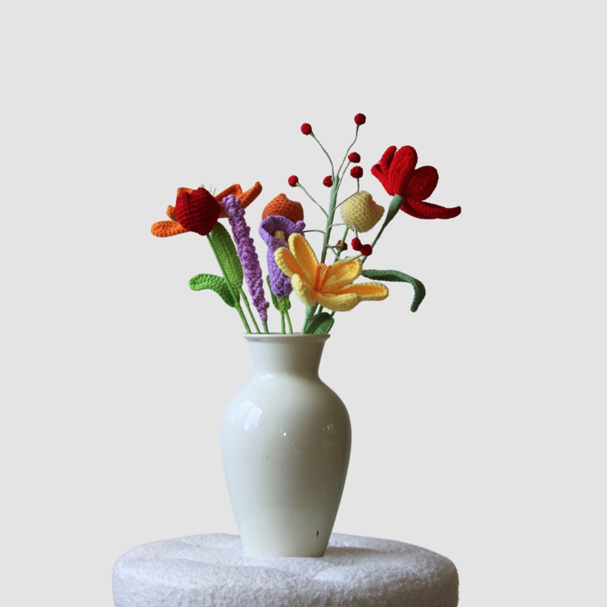 Woolbloom-Gehaakt Bloemenboeket Betty – Kunstbloemen van Wol – Decoratief Cadeau – Inclusief Wenskaart – Voor Oma- 9 bloemen