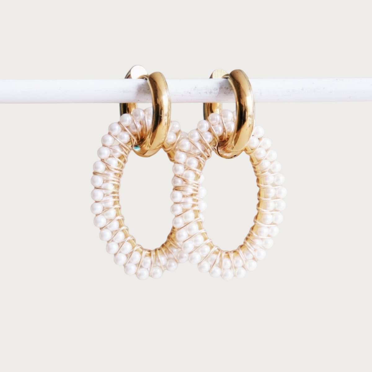 Pearl Loop – Oorbellen – Stainless Steel - -