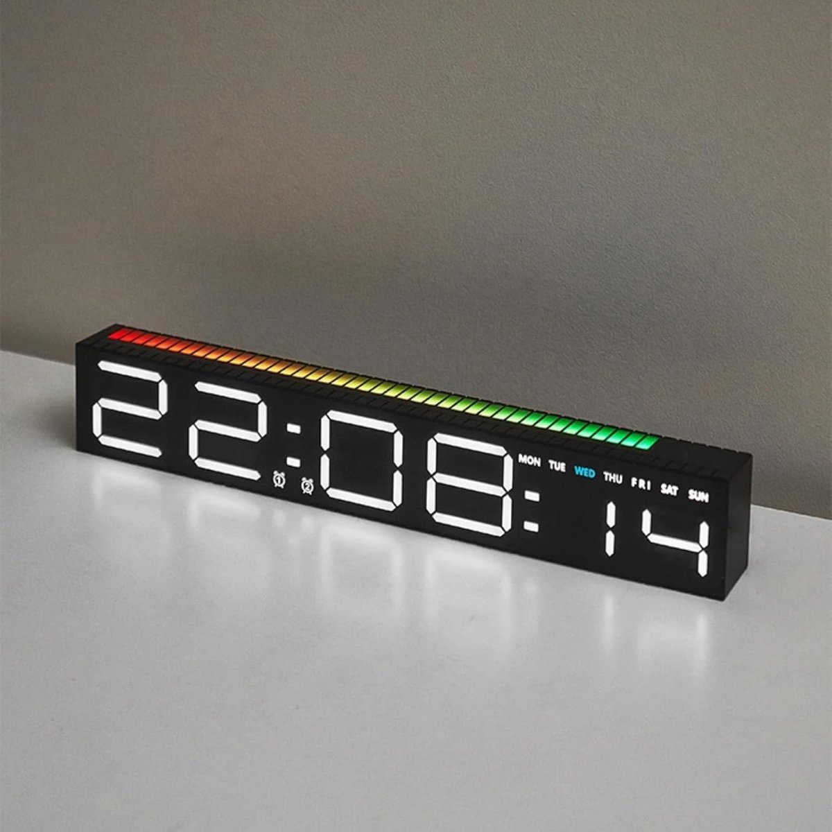 Digitale led-wekker voor slaapkamer met instelbare helderheid, dubbele wekker en RGB-lichtstrip