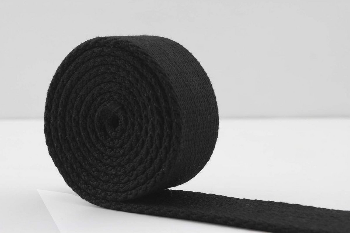 Sterke Zwarte Polyester Katoen Singelband voor Tassen en Sleutelhangers 25mm Breed