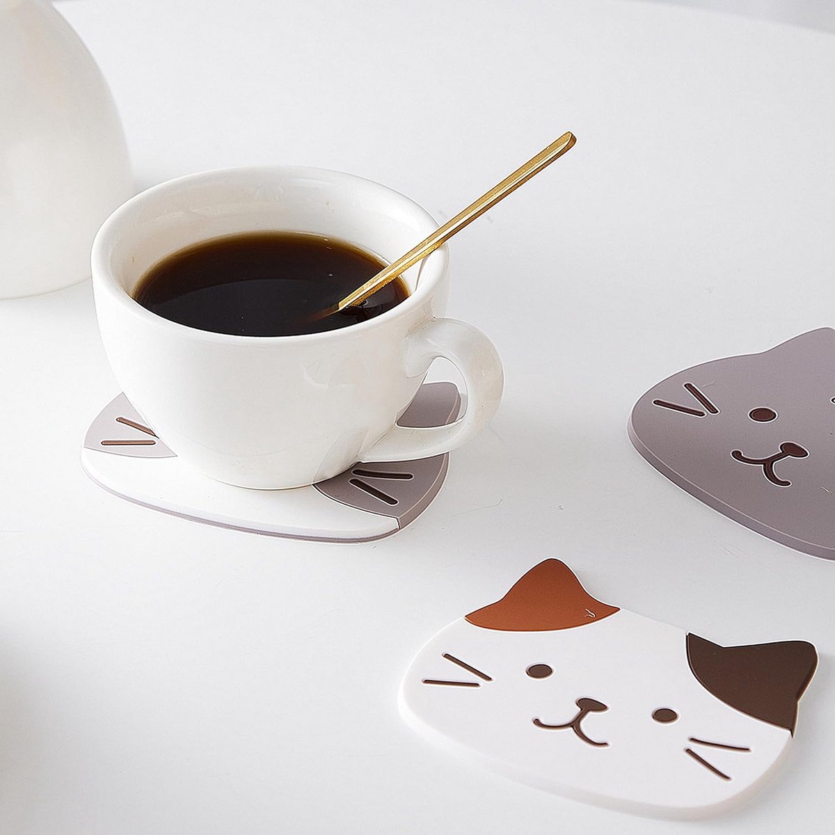 Set van 6 Antislip Siliconen Onderzetters met Schattig Kattenontwerp