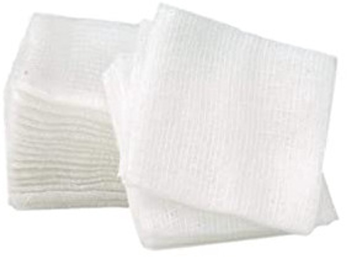 Euromedis Gaaskompres Steriel 10x10 cm 8 Lagig 17 Draads Doos 100 Individueel Verpakt