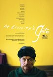 Film affiche van 'At Eternity's Gate' met Willem Dafoe in de hoofdrol. Gele achtergrond met titel en namen.