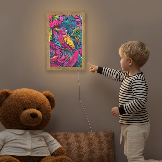Nachtlampje 20x30 cm - Kinder lampje - Papegaai - Tropisch - Jungle - Kleurrijk - Tafellamp kinderkamer - Slaapkamer lamp - Bedlamp kinderen - Kinderlampje stopcontact - Wandlamp babykamer - Nachtlampjes van Merkloos — afbeelding 5