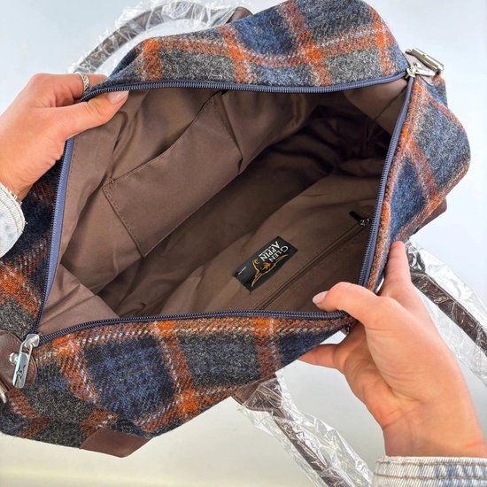 Sac de voyage Esk Grijs Rouge à carreaux en véritable Harris Tweed - Fabriqué en Ecosse
