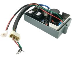 Spanningsregelaar Generator - Automatische Stabilisator - Driefasen Aggregaat - Voor 15 kW Vermogen - 1 x 1 x 1 cm