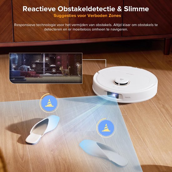 Roborock robotstofzuiger met reactieve obstakeldetectie. Detecteert en navigeert rond obstakels zoals pantoffels. Toont gesuggereerde verboden zones.