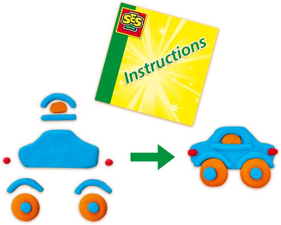Bouwinstructies voor een blauwe klei auto met oranje wielen, met een instructieboekje.