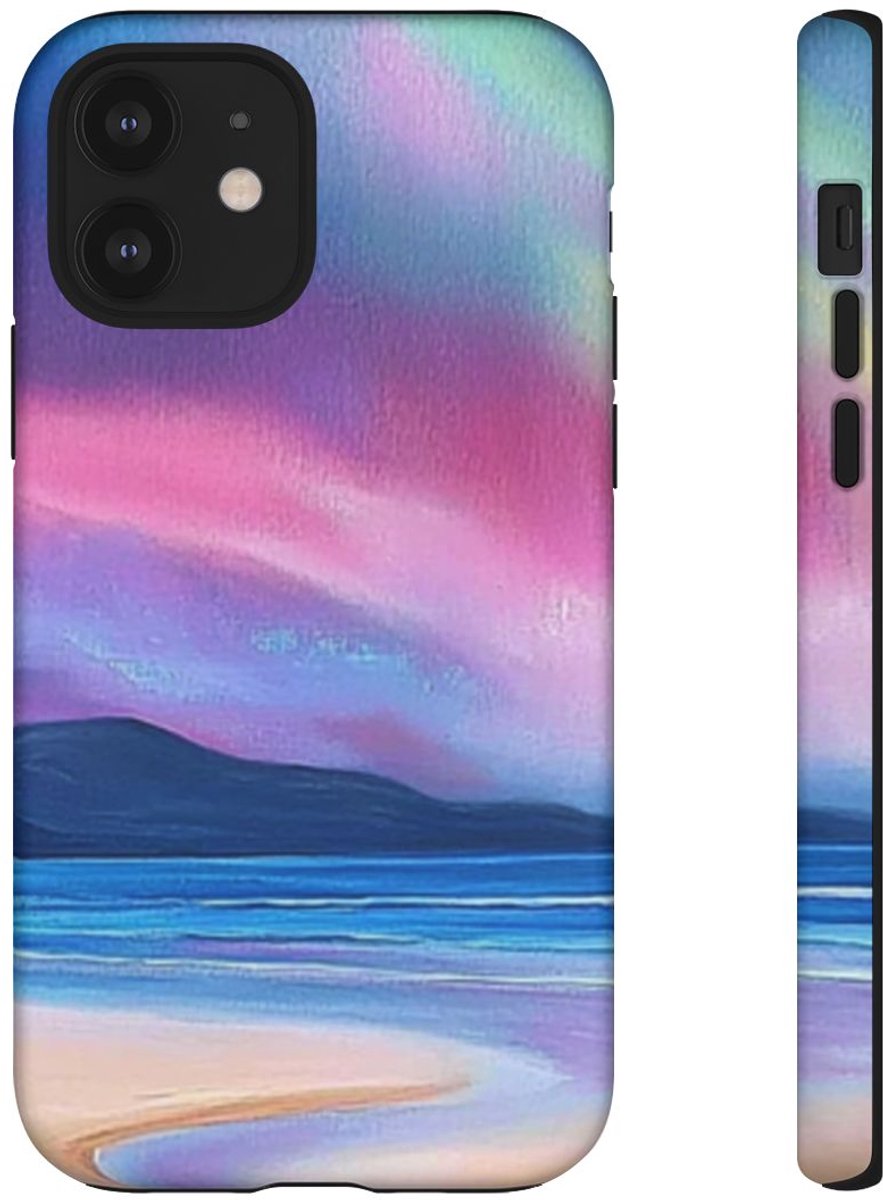 Noorderlicht Boven Rotsachtige Kust en Strand – Telefoonhoesje Geschikt voor iPhone 12