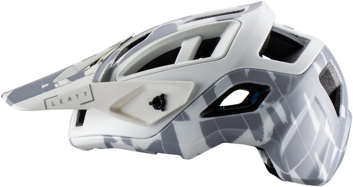 Leatt MTB AllMtn 3.0 White Bicycle Helmet - Maat M -