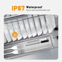 Wit thermometerapparaat met sensoren, dat wordt schoongemaakt met waterstralen in een vaatwasser.
