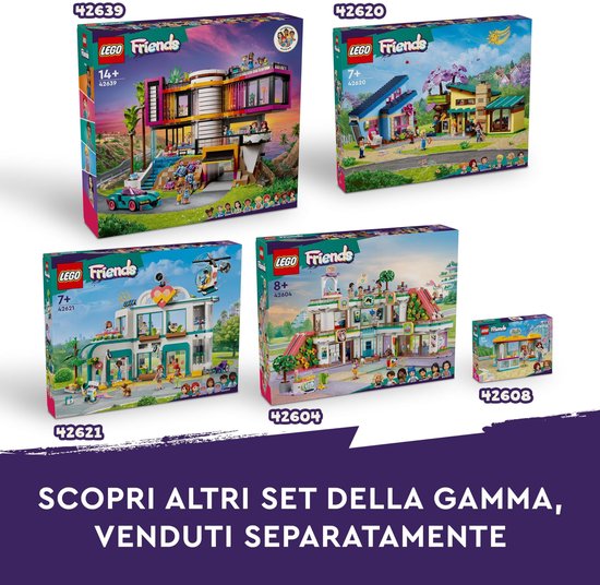 Boîtes d'ensembles LEGO Friends, y compris une villa, une maison, un hôpital et un magasin.