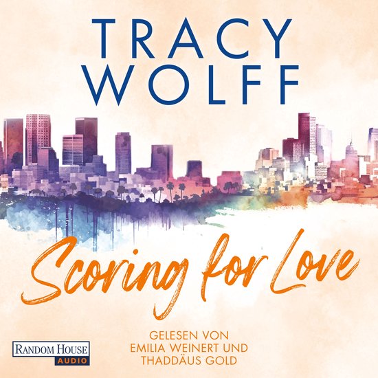 Boekcover van "Scoring for Love" door Tracy Wolff, met een aquarel van een stad aan de horizon.