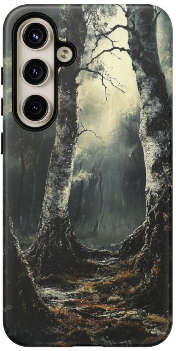 Gothische Berkenbomen in Donker Bos – Telefoonhoesje Geschikt voor Galaxy S24 Plus