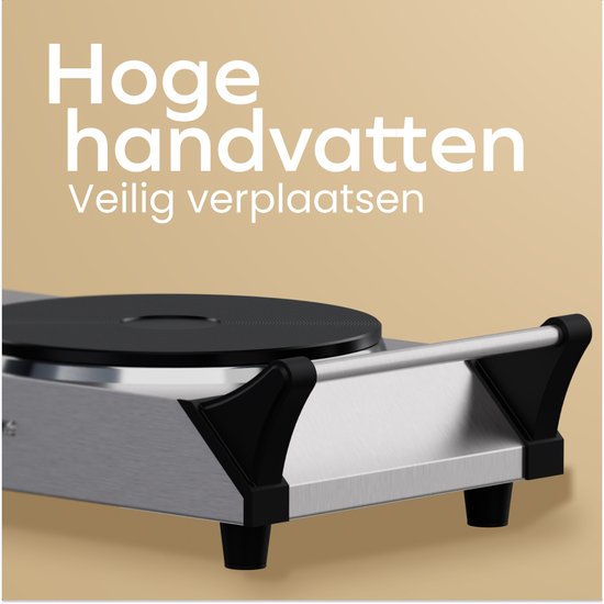 Close-up van de RVS dubbele kookplaat met zwarte handvatten aan de zijkant.