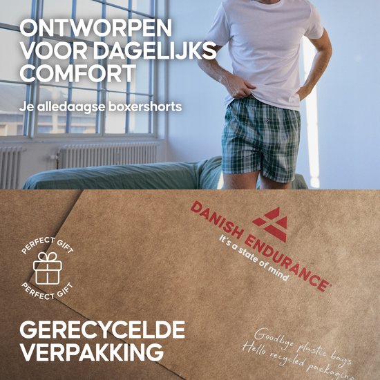 Man met groene geruite boxershorts en een witte t-shirt, gerecyclede verpakking.