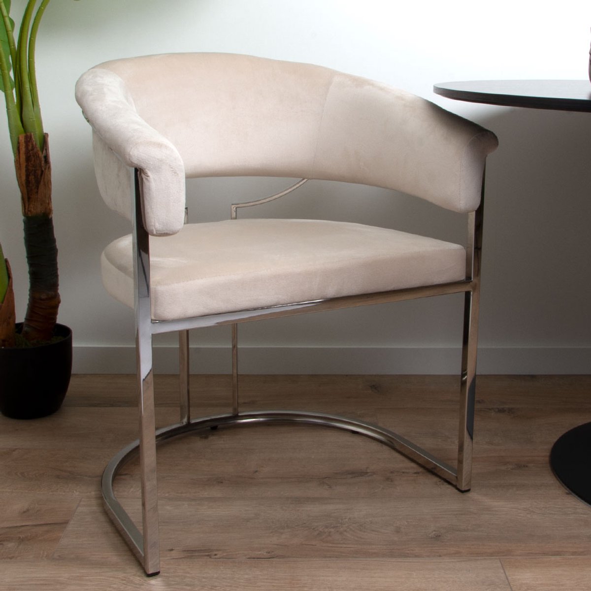 Milton & Oldbrook Velvet Eetkamerstoel Drama Beige - Zilver