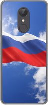 Coque Xiaomi Redmi 5 - Le drapeau de la Russie flottant dans le ciel - Coque de téléphone en Siliconen