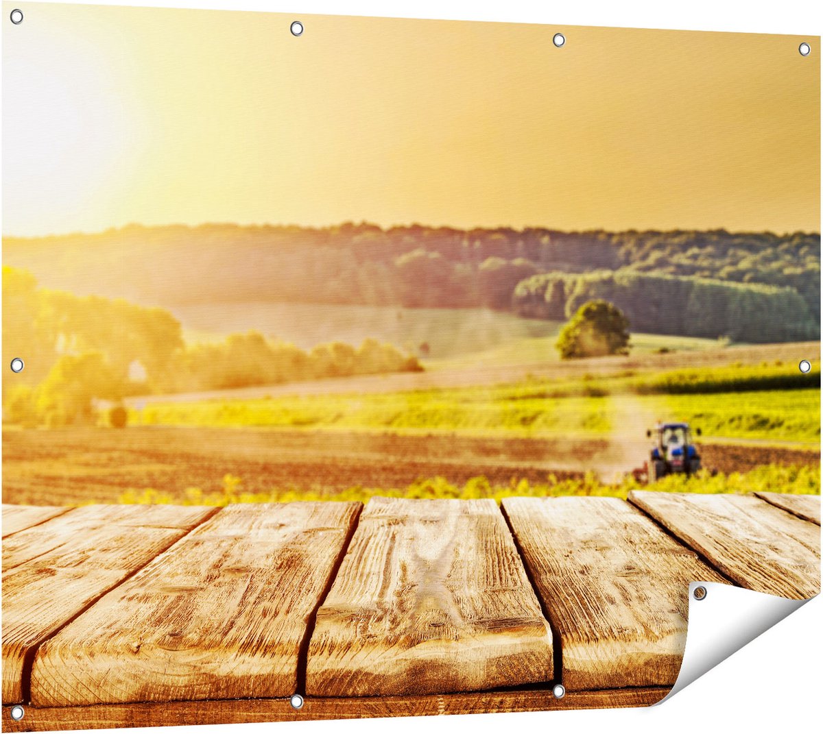 Gards Tuinposter Tractor in het Veld met Houten Planken - 120x90 cm - Tuindoek - Tuindecoratie - Wanddecoratie buiten - Tuinschilderij Multikleur