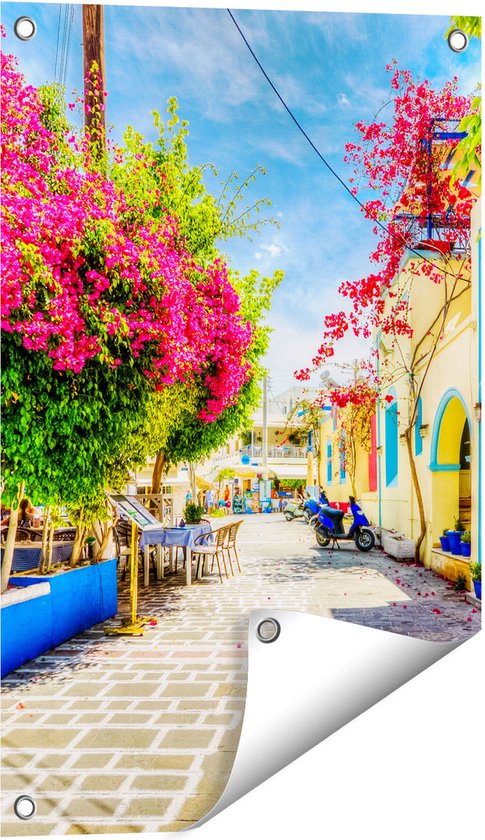 Gards Tuinposter Kleurrijke Straat op het Eiland Kos, Griekenland - 40x60 cm - Tuindoek - Tuindecoratie - Wanddecoratie buiten - Tuinschilderij