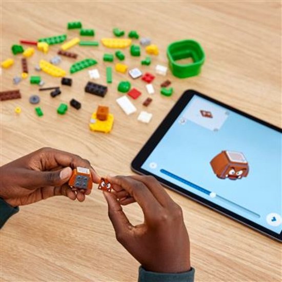 LEGO Super Mario Uitbreidingsset: Goomba’s schoen - 71404