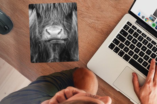 Muismat 19x23 cm - Mousepad Schotse hooglander - Koe - Zwart - Wit - Dieren - Muismatten