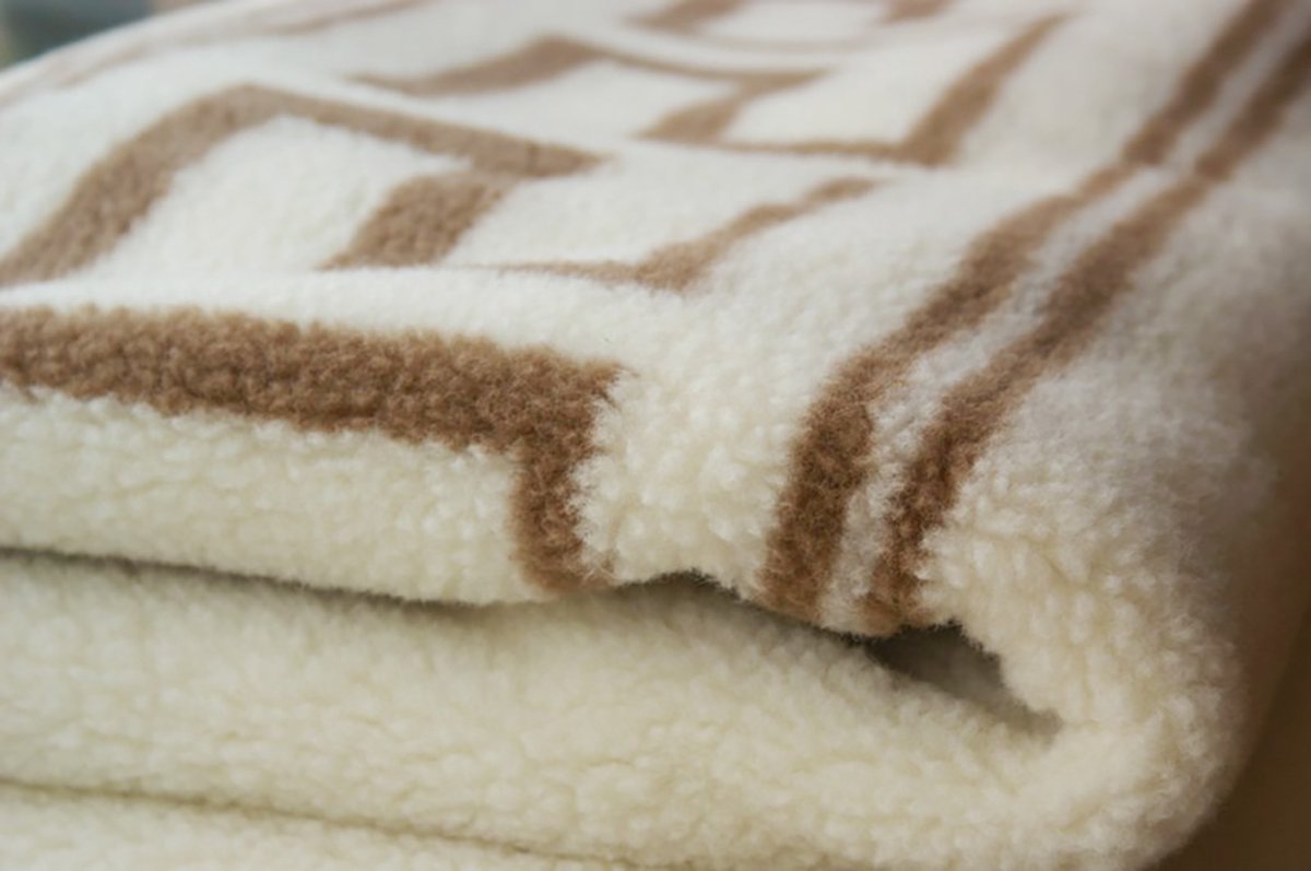 OnceDoce® Wollen Deken 100% Wol Merino & Kameel Blend - OnceDoce® 450 g/m² Heerlijk Zacht Ademend en Warm - CUMULUS WHITE - Wasbaar - 220x200cm wit creme ivoor bruin