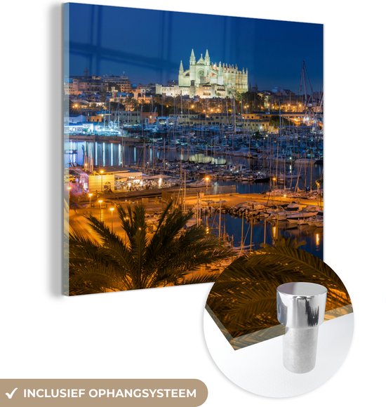 MuchoWow® Glasschilderij 20x20 cm - Schilderij acrylglas - Mallorca - Haven - Nacht - Foto op glas - Schilderijen