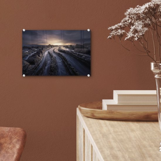 MuchoWow® Glasschilderij 30x20 cm - Schilderij acrylglas - Zee - Zand - Nacht - Foto op glas - Schilderijen