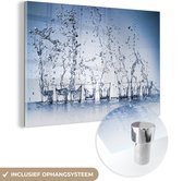 MuchoWow® Glasschilderij 60x40 cm - Schilderij acrylglas - Spattend water in glazen - Foto op glas - Schilderijen