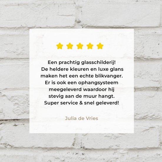 Recensie voor een wit baksteen acrylglas schilderij: "Een prachtig glasschilderij!" - Julia de Vries