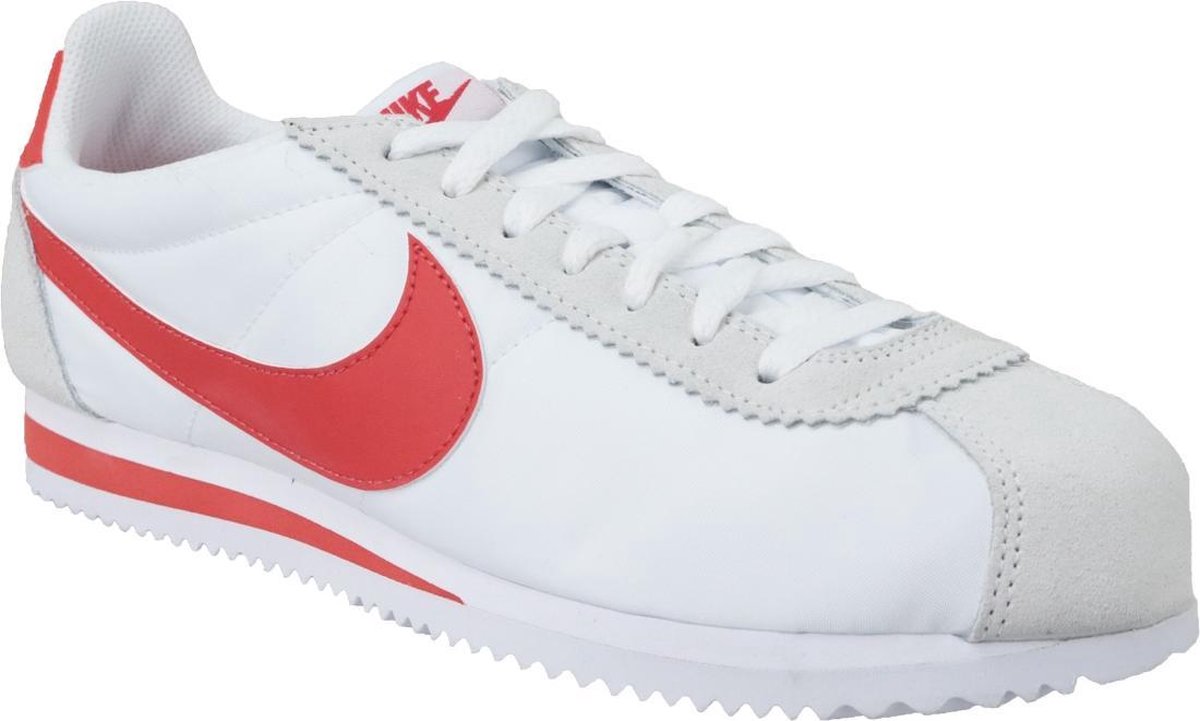 Nike Classic Cortez Nylon 807472-101 Mannen Sneakers Wit