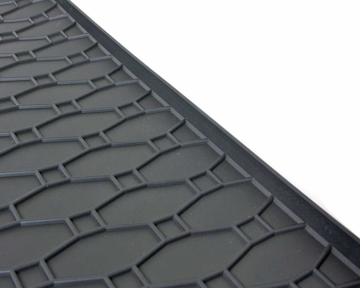 Bestel hier uw kofferbakmat van 100% rubber op maat voor de Toyota Corolla Cross-motorversie 2.0
