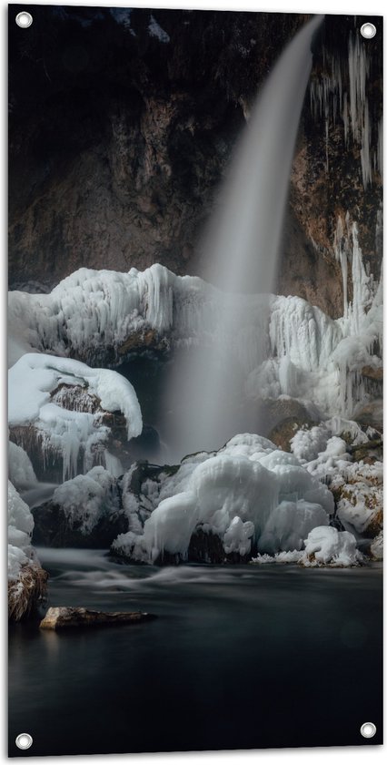 WallClassics - Tuinposter – Lichtstralen op Sneeuw in Grot - 50x100 cm Foto op Tuinposter (wanddecoratie voor buiten en binnen)