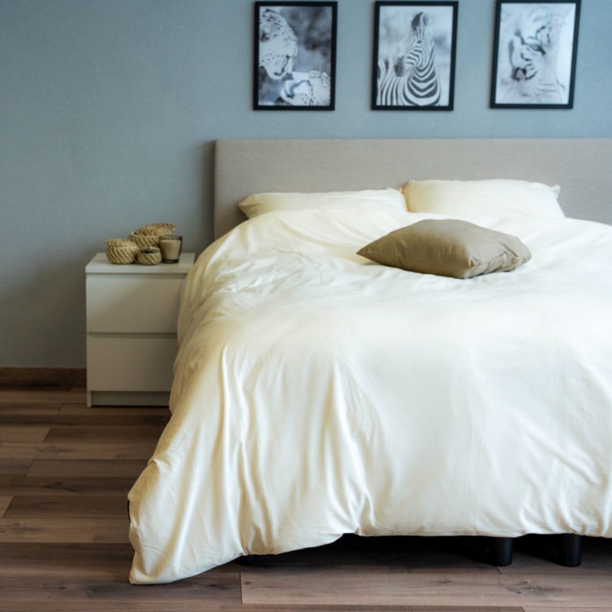 Beau Maison Velvet Dekbedovertrek Parelwit 240 x 220 cm + 2 kussenslopen